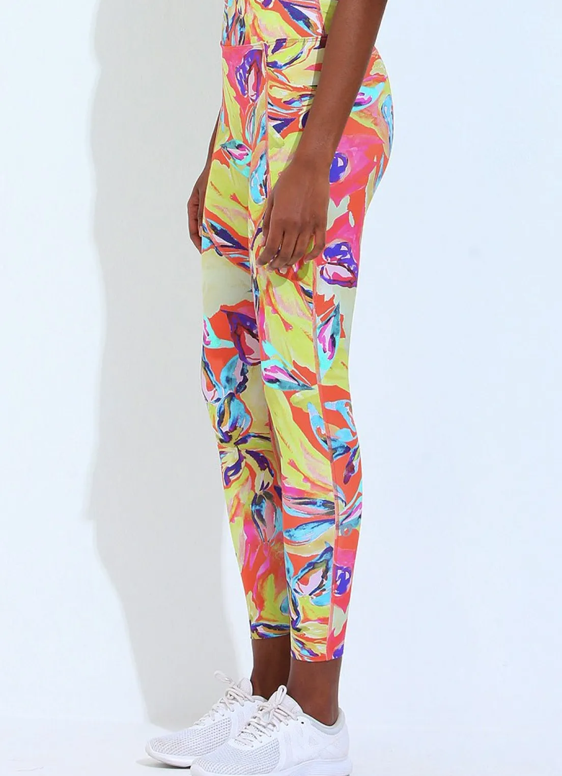 Dona Jo leggings & capris>Active Leggings Iris