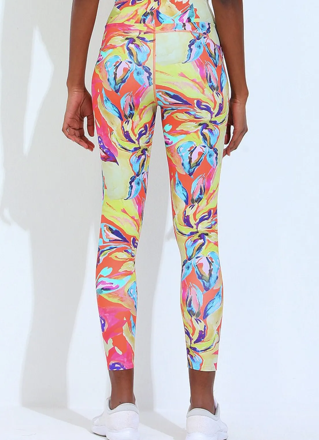 Dona Jo leggings & capris>Active Leggings Iris