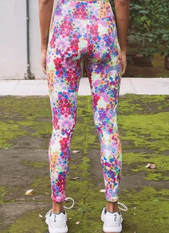 Dona Jo leggings & capris><noscript><img width=