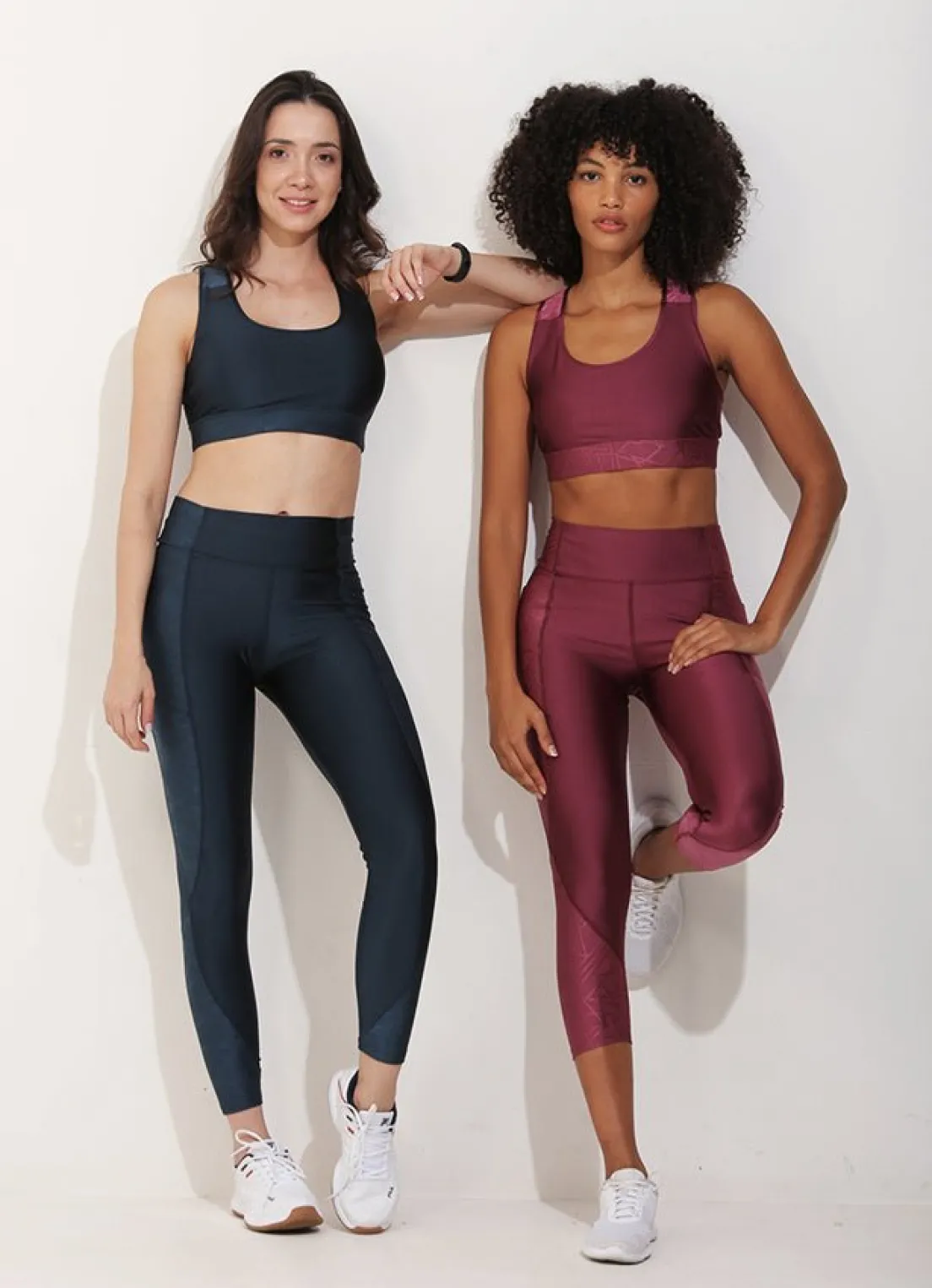 Dona Jo leggings & capris>Power Capri Geo Viena